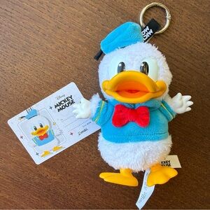 Popmart Disney Mickey Family Cute Together Keychain Series Figure - Donald Duck